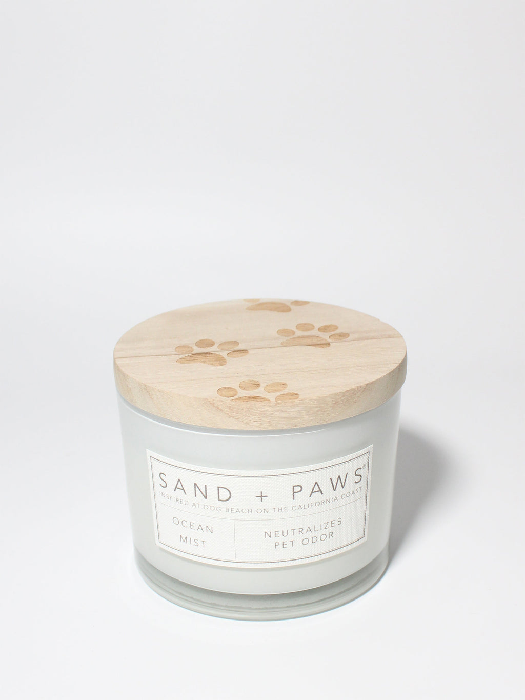 Sand + Paws Ocean Mist 12 oz aromatic scented candle