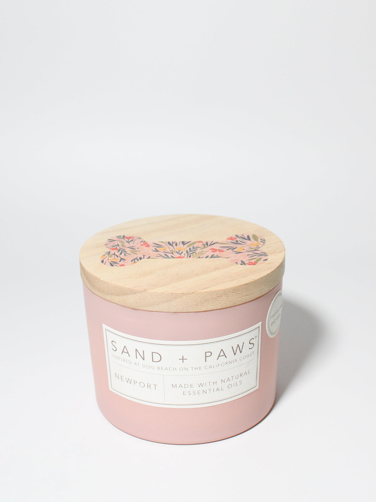 Sand + Paws Newport 12 oz aromatic scented candle
