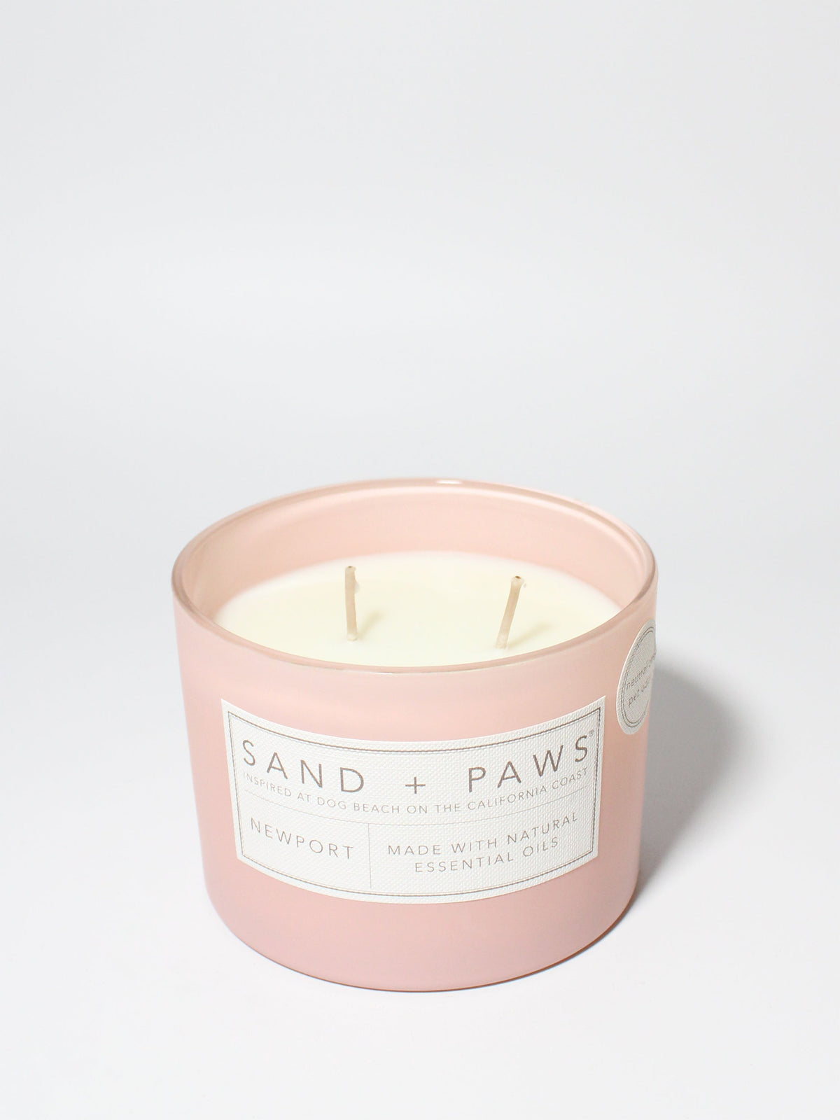 Sand + Paws Newport 12 oz aromatic scented candle
