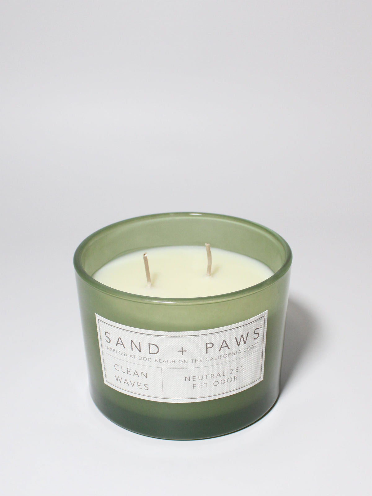 Sand + Paws Clean Waves 12 oz aromatic scented candle
