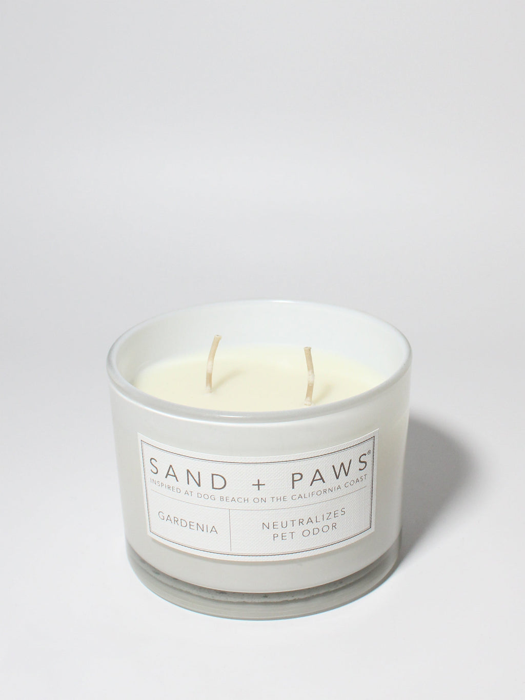 Sand + Paws Gardenia 12 oz aromatic scented candle
