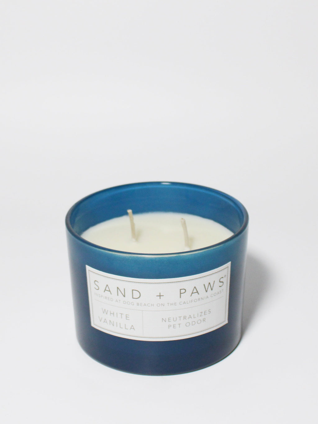 Sand + Paws White Vanilla 12 oz aromatic scented candle