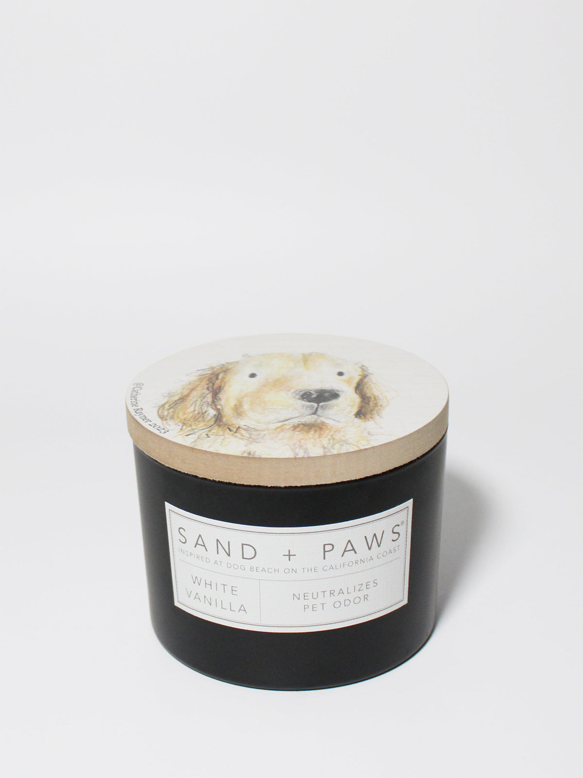 Sand + Paws White Vanilla 12 oz aromatic scented candle