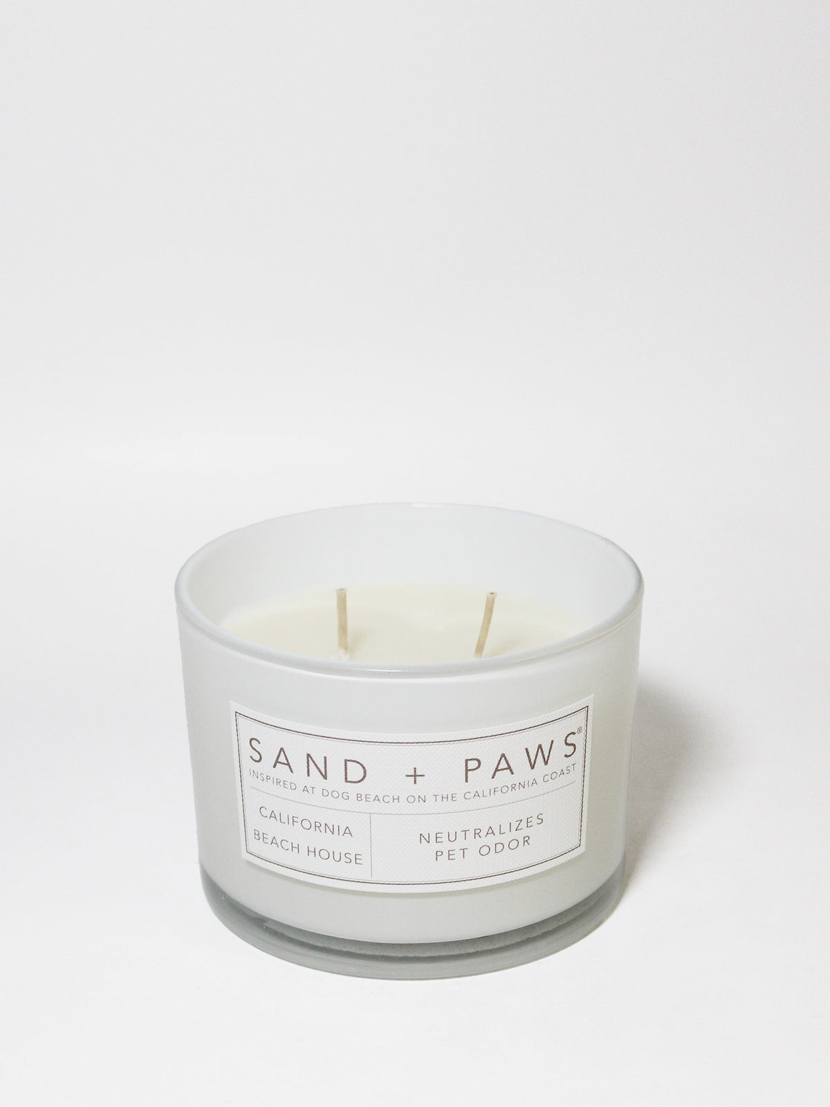 Sand + Paws California Beach House 12 oz aromatic scented candle
