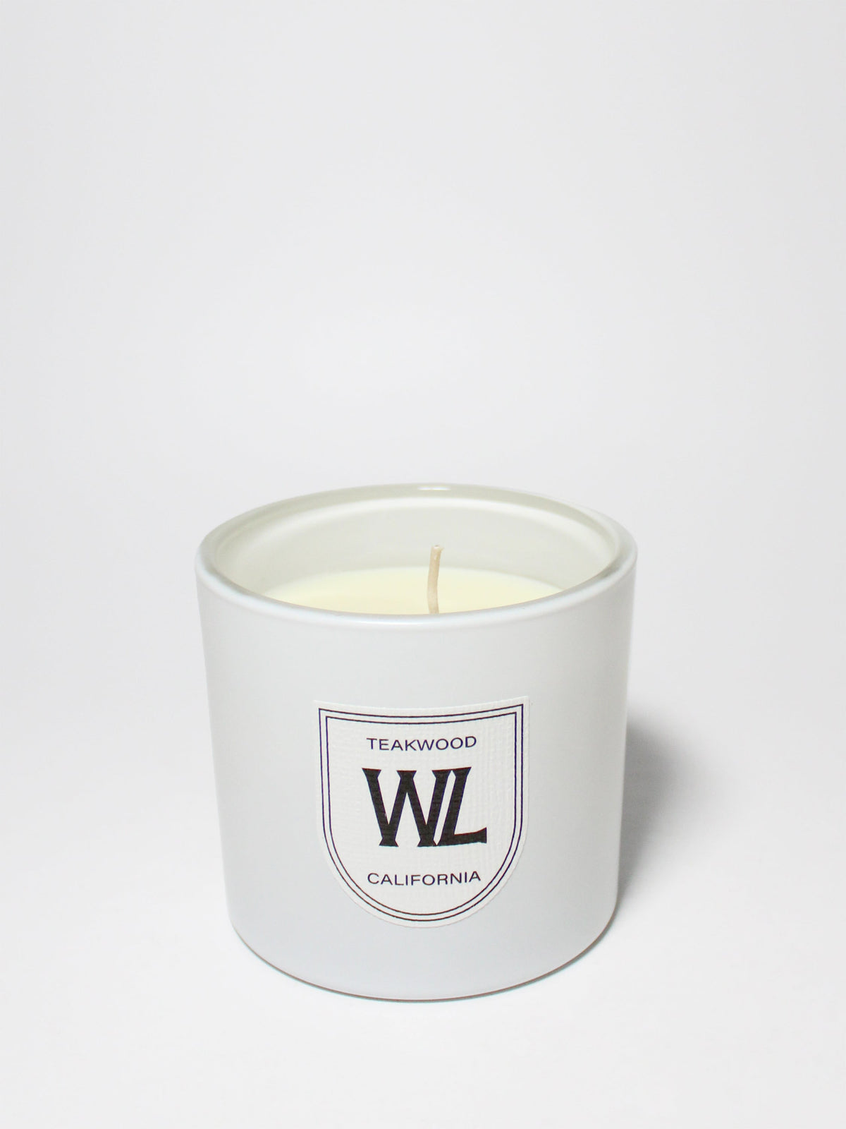 Teakwood 11 oz aromatic scented candle