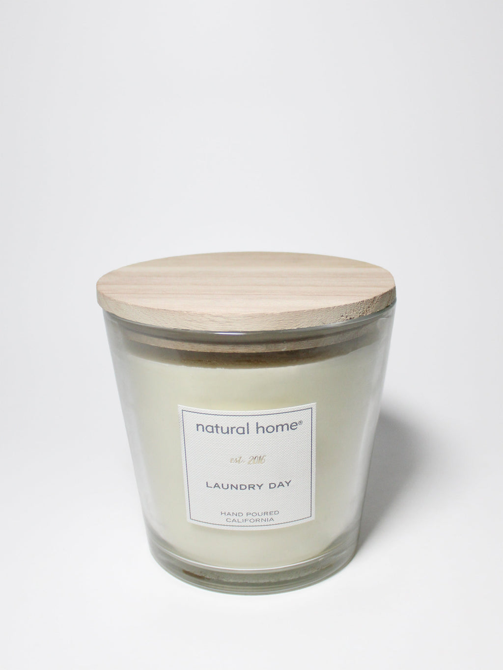 Laundry Day Natural Home 31 oz aromatic scented candle