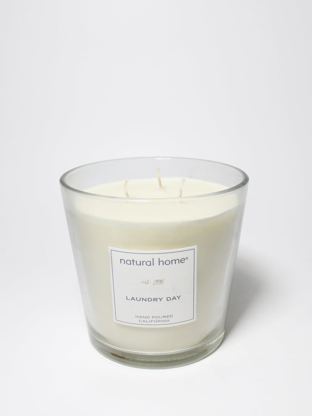 Laundry Day Natural Home 31 oz aromatic scented candle