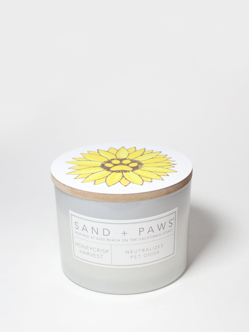 Sand + Paws Honeycrisp Harvest 12 oz aromatic scented candle