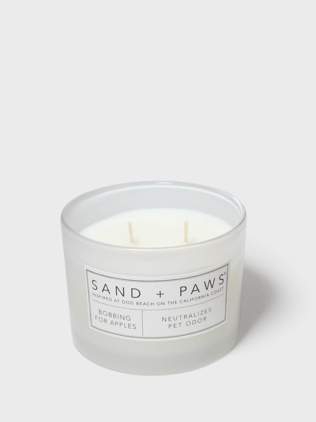 Sand + Paws Bobbing for Apples 12 oz aromatic scented candle