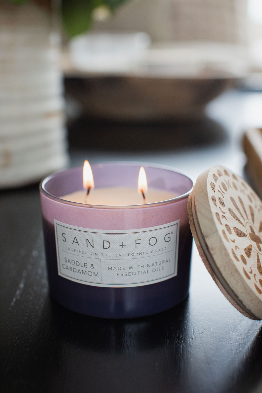 Saddle & Cardamom 12 oz aromatic scented candle