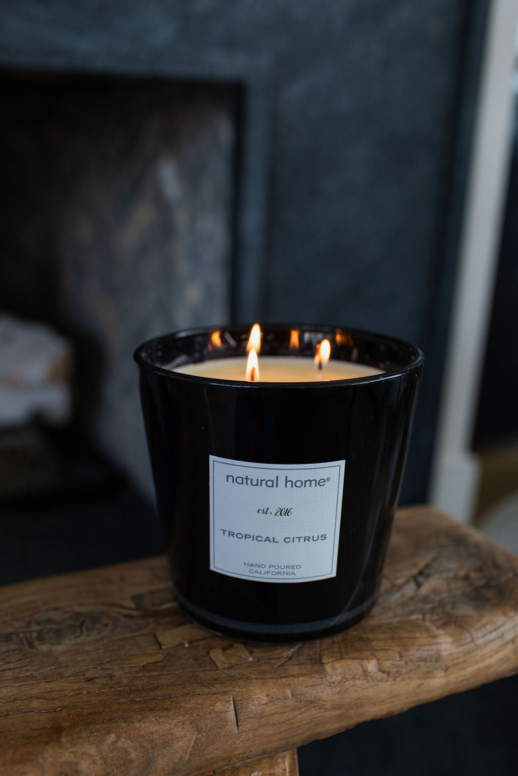 Tropical Citrus Natural Home 31 oz aromatic scented candle