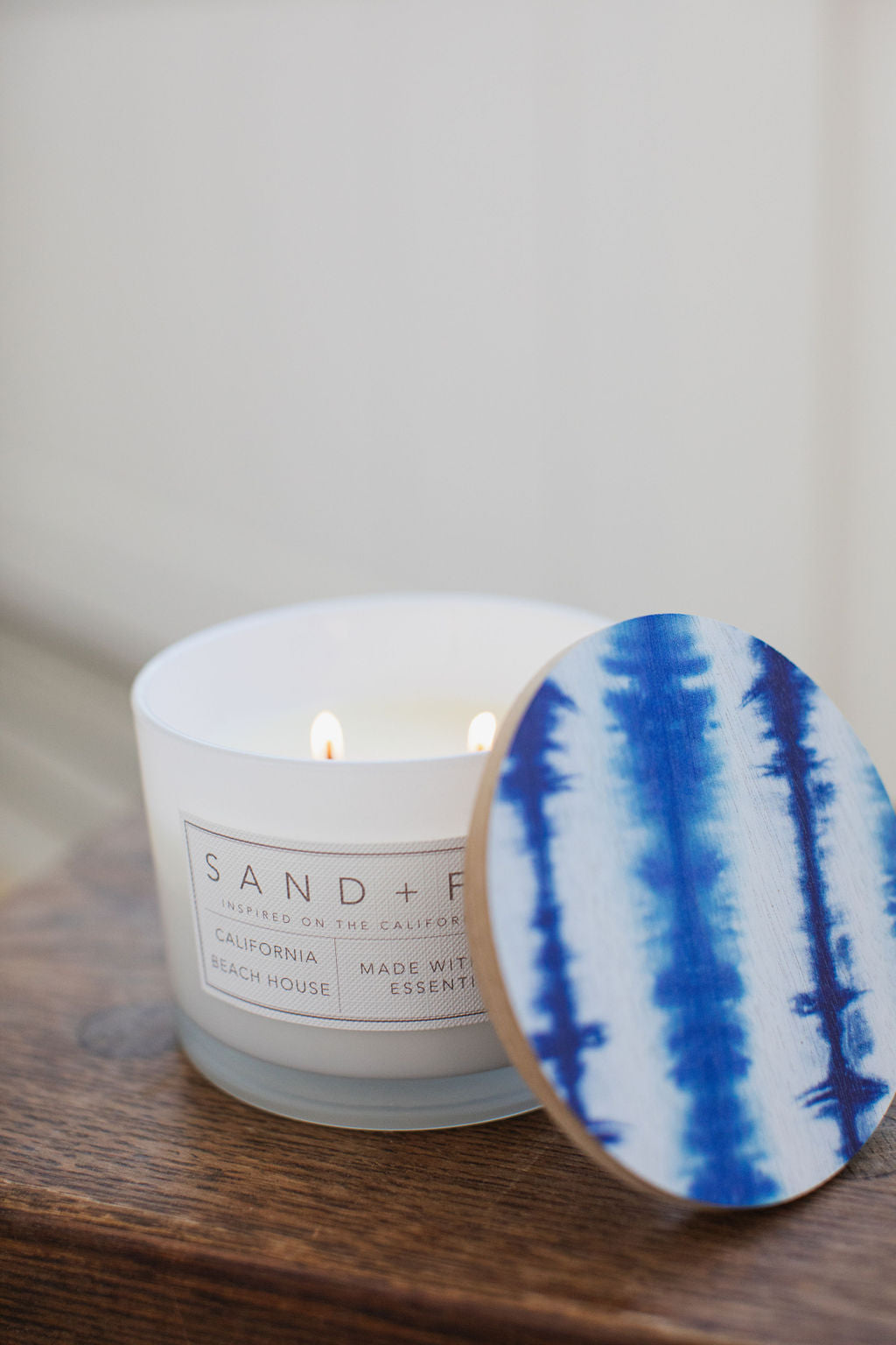 California Beach House 12 oz aromatic scented candle