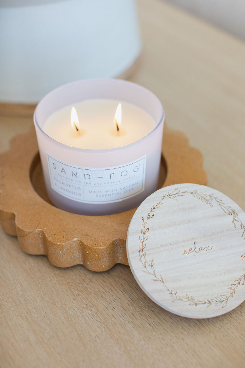 Eucalyptus & Lavender 12 oz aromatic scented candle