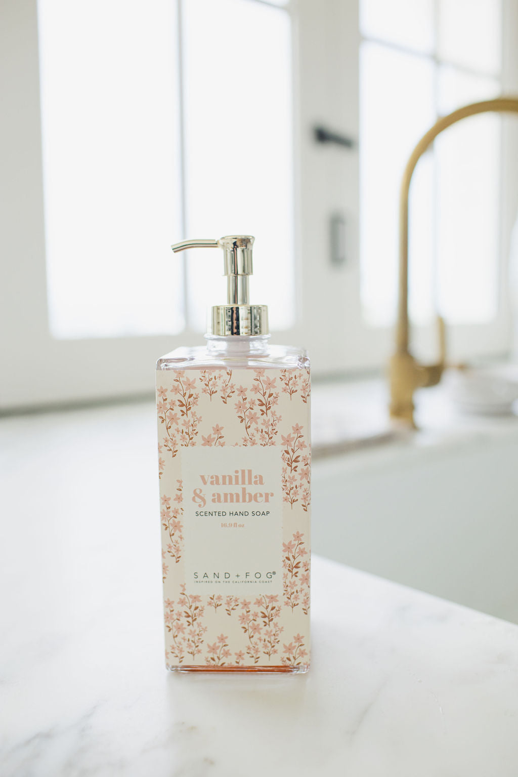 Vanilla & Amber 16.9 oz Gentle Liquid Hand Soap