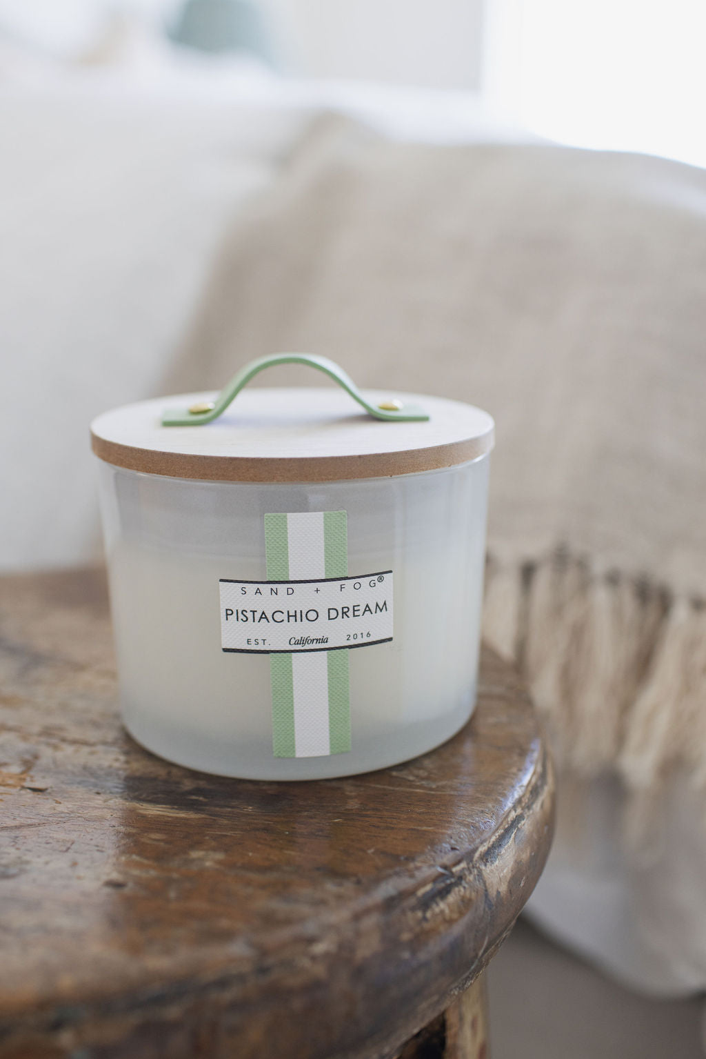 Pistachio Dream 12 oz aromatic scented candle