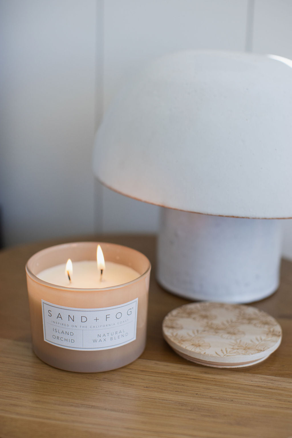 Island Orchid 12 oz aromatic scented candle
