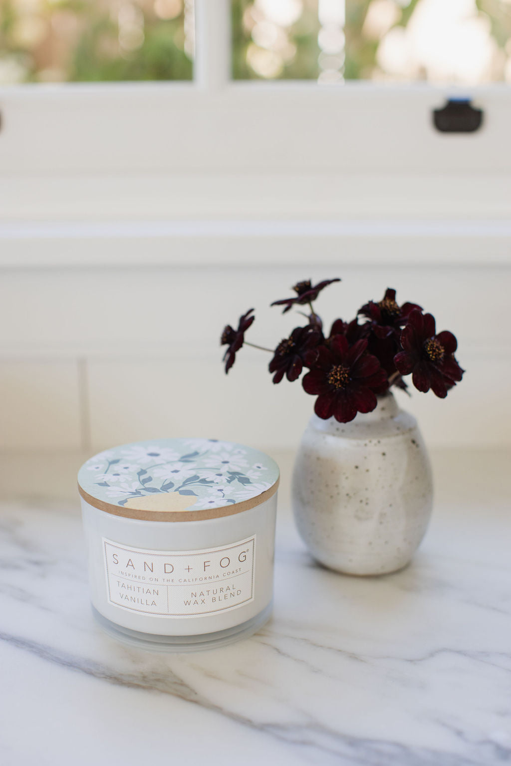 Tahitian Vanilla 12 oz aromatic scented candle