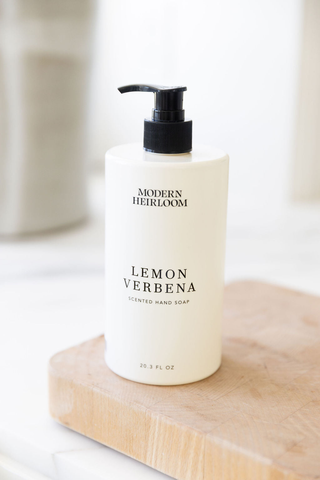 Lemon Verbena Modern Heirloom 20.3 oz Gentle Liquid Hand Soap