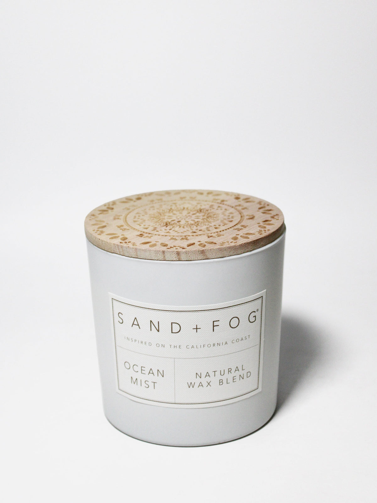 Ocean Mist 21 oz aromatic scented candle