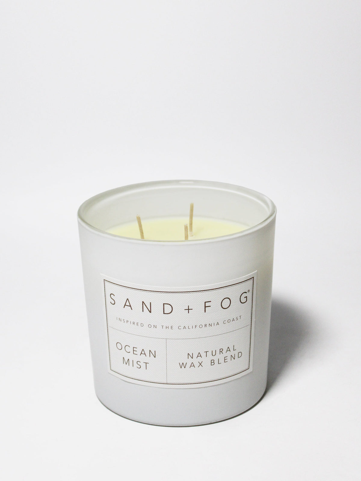 Ocean Mist 21 oz aromatic scented candle