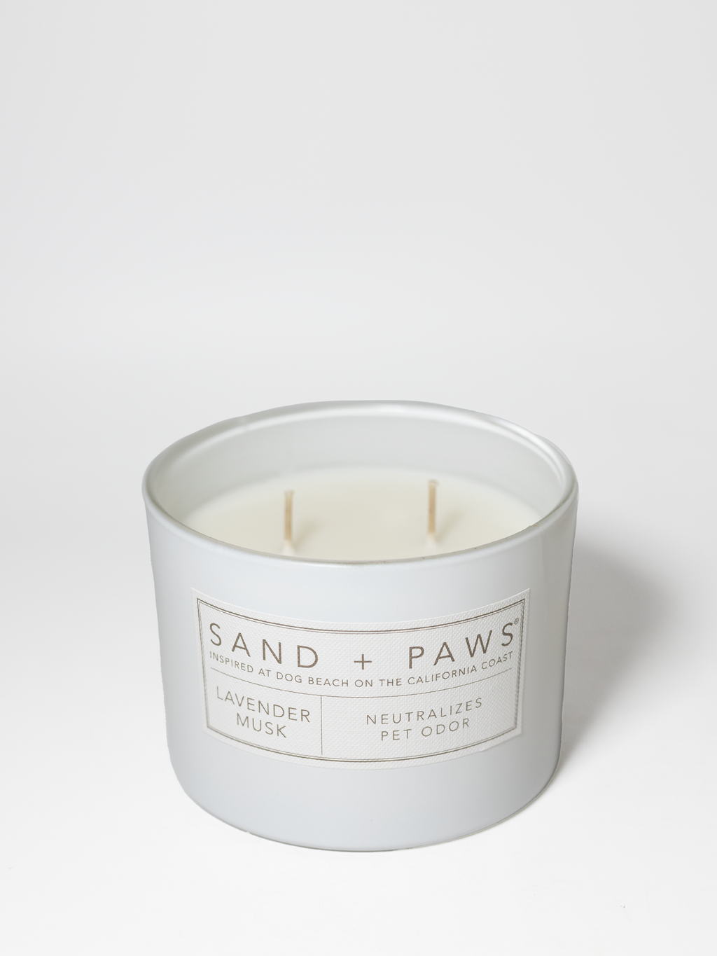 Sand + Paws Lavender Musk 12 oz aromatic scented candle