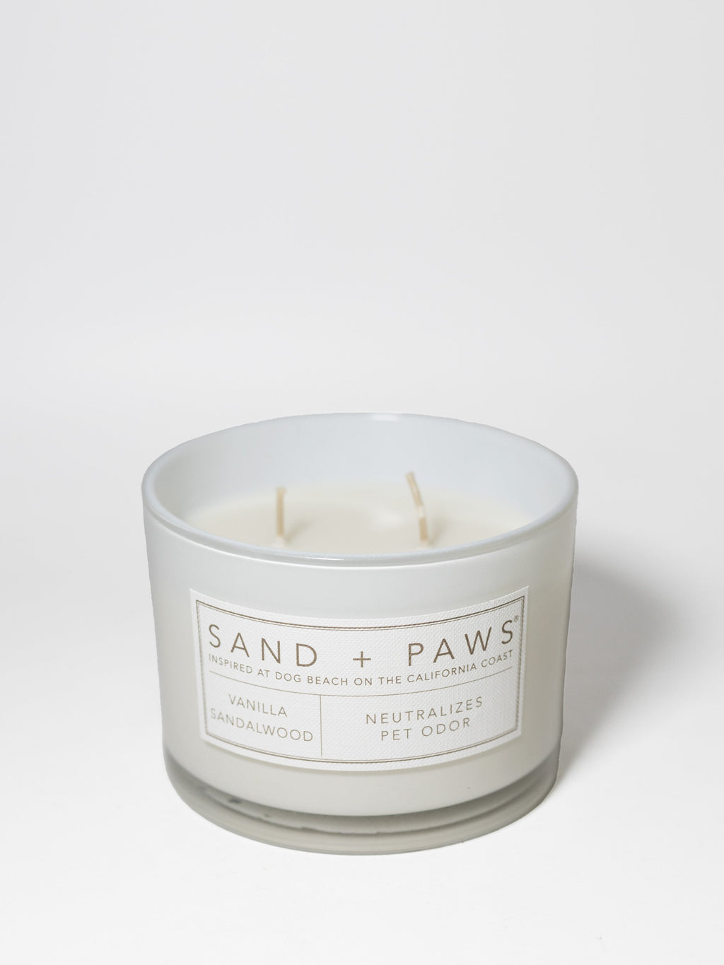 Sand + Paws Vanilla Sandalwood 12 oz aromatic scented candle