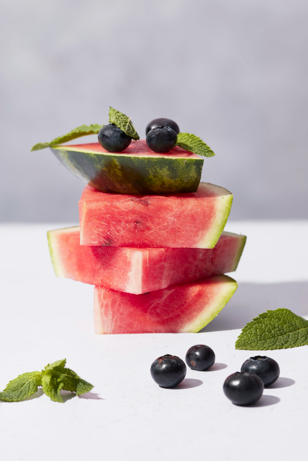 Sand + Paws Watermelon Mint 12 oz aromatic scented candle