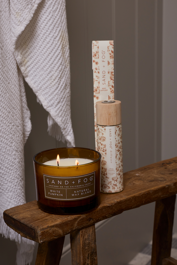 White Pumpkin 12 oz aromatic scented candle