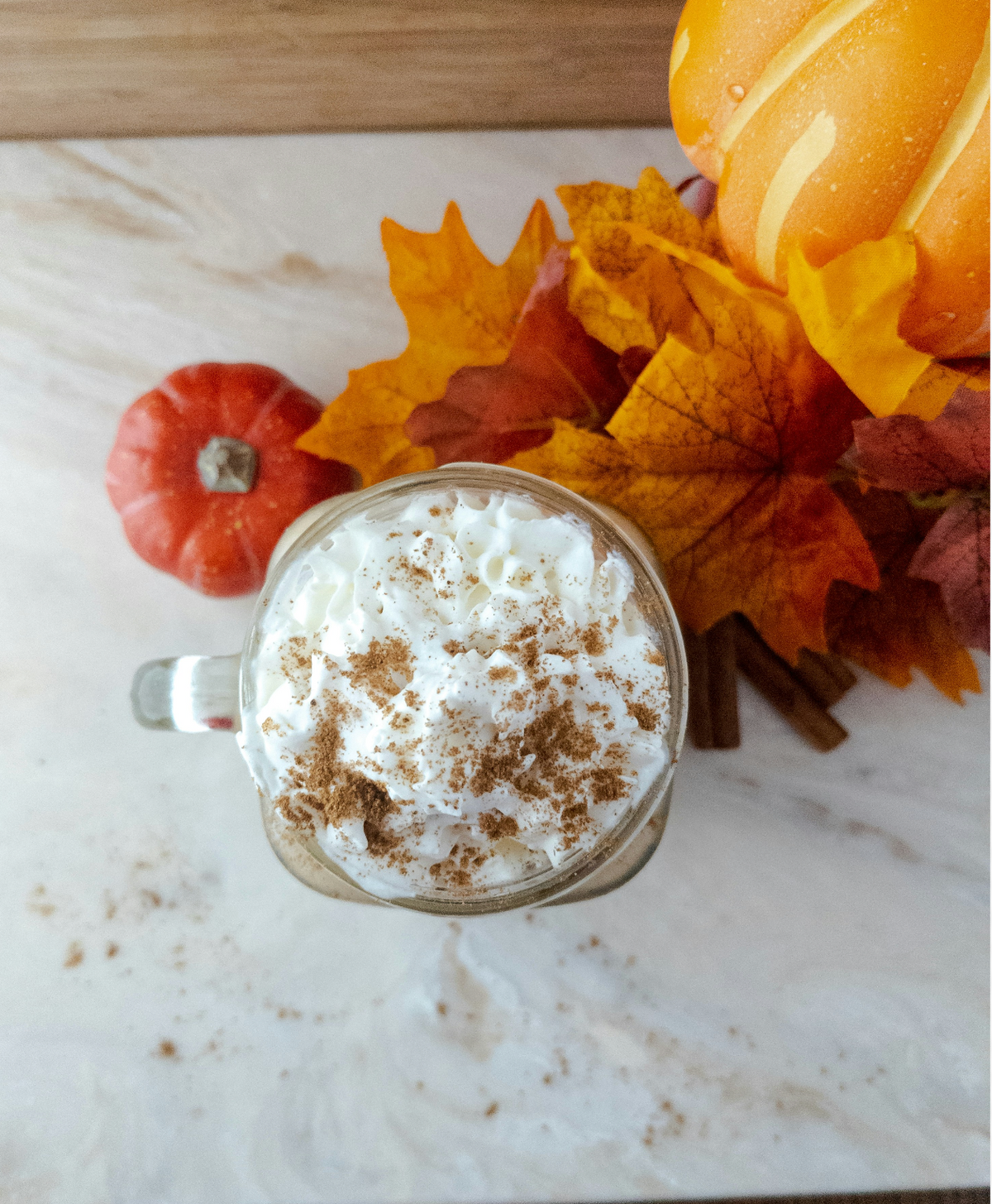 Whipped Vanilla Pumpkin 21 oz aromatic scented candle