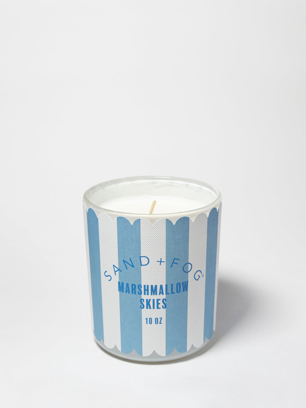 Marshmallow Skies 10 oz aromatic scented candle