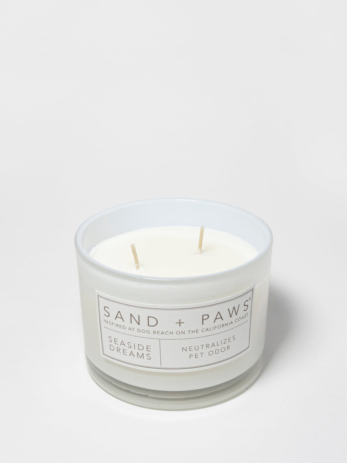 Sand + Paws Seaside Dreams 12 oz aromatic scented candle