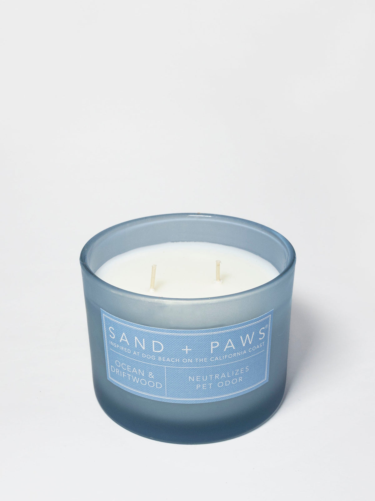 Sand + Paws Ocean & Driftwood 12 oz aromatic scented candle