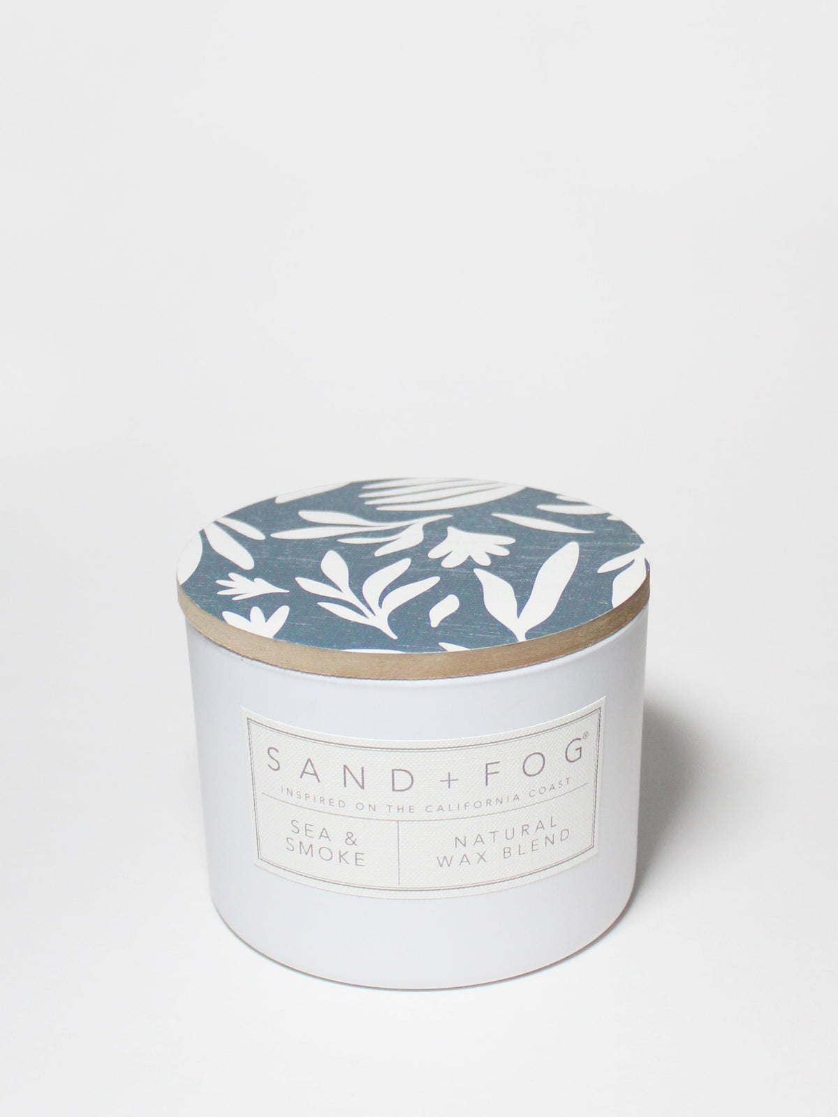 Sea & Smoke 12 oz aromatic scented candle