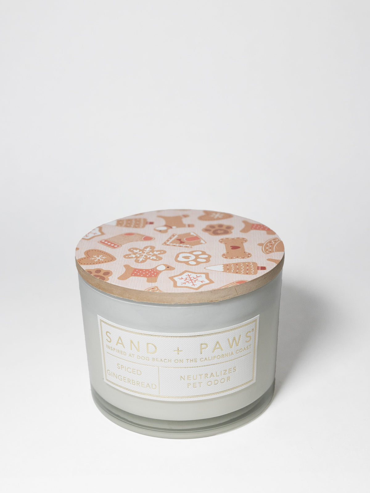 Sand + Paws Spiced Gingerbread 12 oz aromatic scented candle